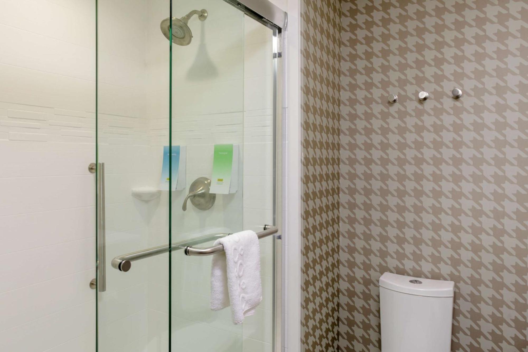 Home2 Suites By Hilton Fort Collins Buitenkant foto