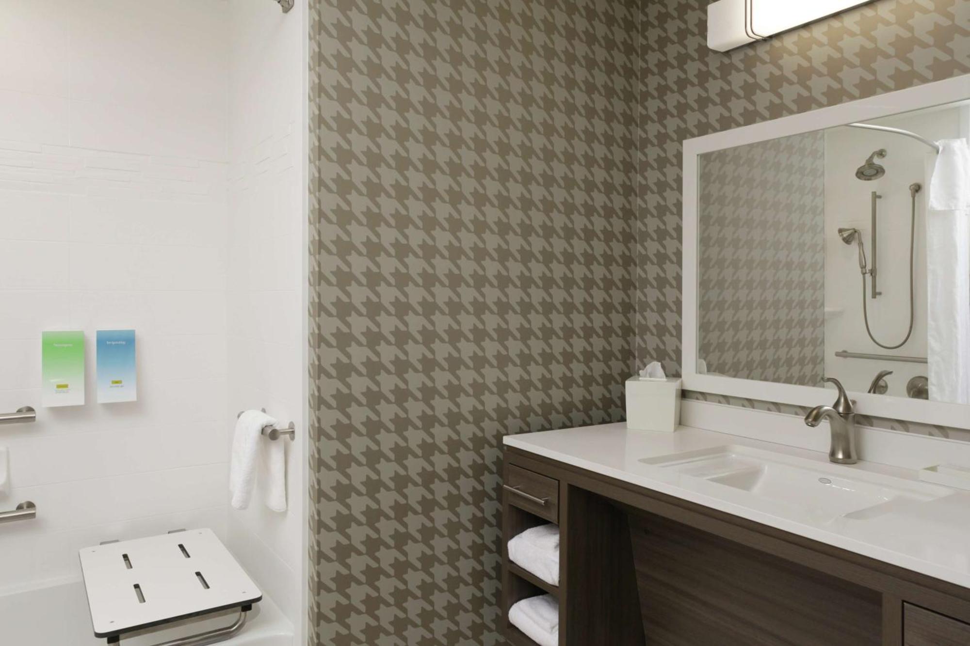 Home2 Suites By Hilton Fort Collins Buitenkant foto